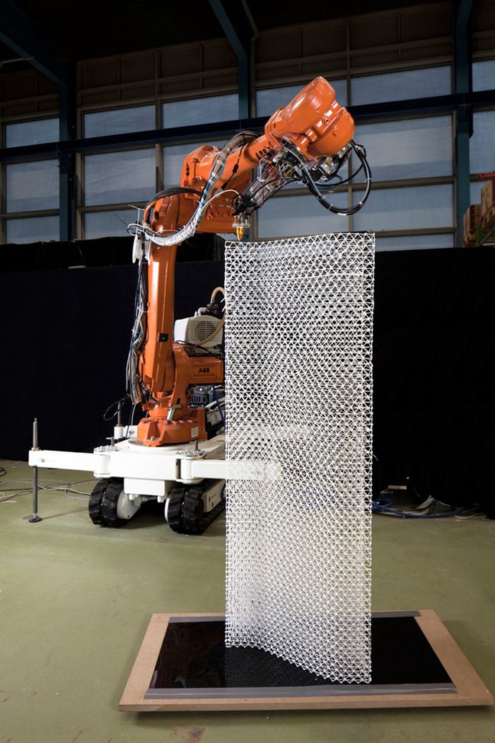 取代原有鋼筋架 3D打印復雜金屬網格結構用于混凝土構件