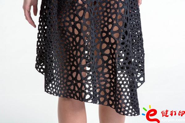 3d打印時裝連衣裙 3D打印技術(shù)在服裝行業(yè)大顯神威 3D打印時裝,3D打印連衣裙,3d打印衣服,3D打印領(lǐng)帶,3D打印服務(wù),3d打印服裝 童裝