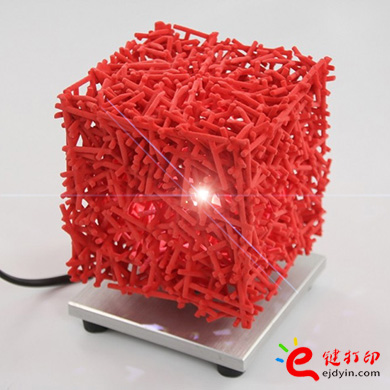 方形創(chuàng)意臺燈藝術(shù)燈4